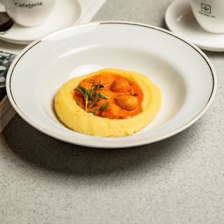 Фрикадельки с картофельным пюре (280г)