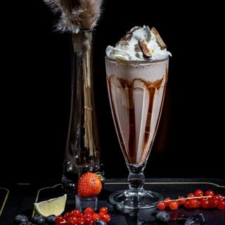 Милкшейк Сникерс