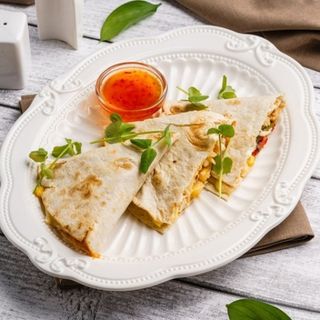 Кесадилья с курицей