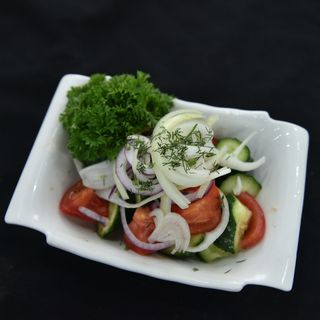 Свежий салат