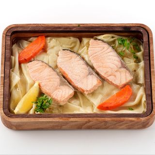 Фиш бешбармак с семгой