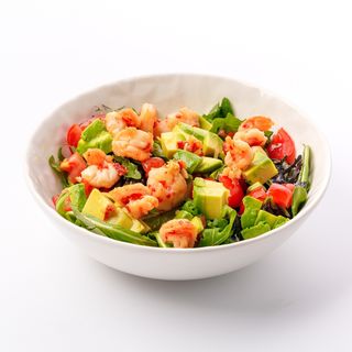 Салат с креветками