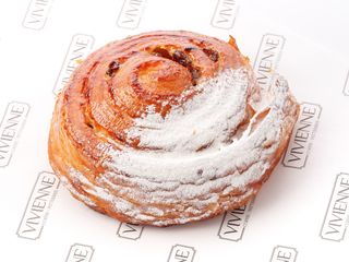 Улитка с изюмом