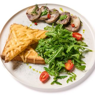 Домашние  гренки с казы