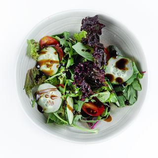 Зеленый салат