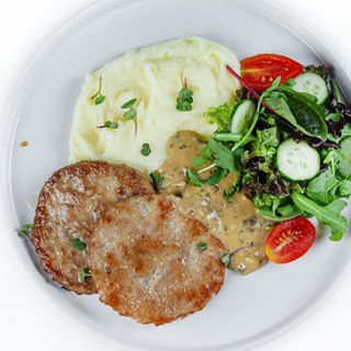 Куриные котлеты с пюре