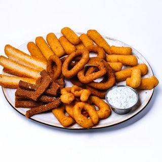 Ассорти горячих закусок(1кг)