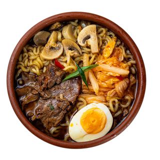 Рамен с говядиной(400г)