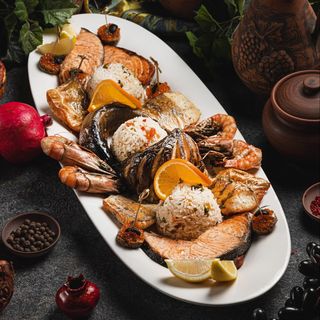 Рыбное плато на 5-6 персон