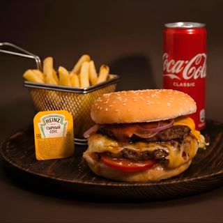 Комбо чизбургер Hot Beef двойной(720г)