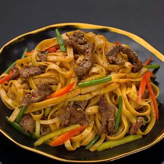 Удон с говядиной