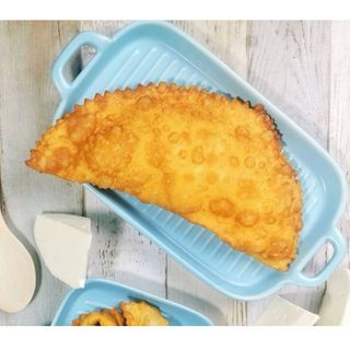 Чебурек с лососем