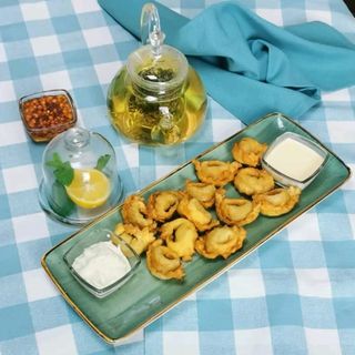 Чучвара с мясом и сырным соусом