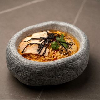 Рамен с курицей (1180г)