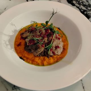 Кюфте с томатным пряным соусом