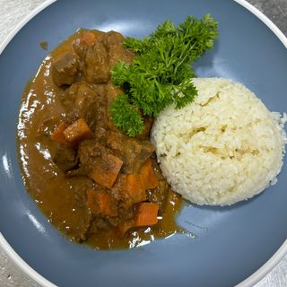 Гуляш с рисом (450г)