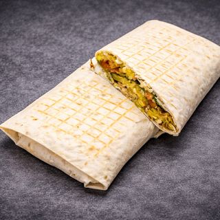 Фалафель в лаваше+компот 0.5 в подарок