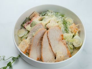 Салат "Цезарь" с курицей