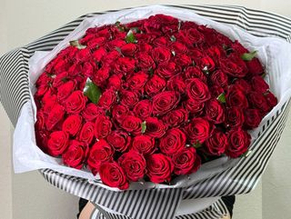 Акция! 101 роза красная "Ред игл"