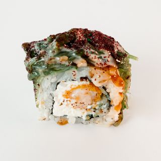 Чука Ролл с Сумахом