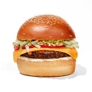 Чизбургер говяжий (240г)