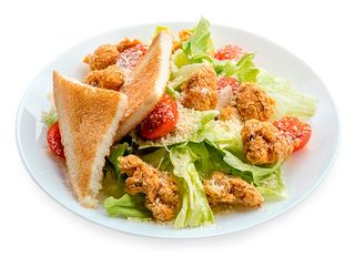 ЦЕЗАРЬ С КУРИЦЕЙ