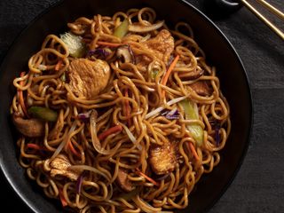 Фирменный Ло Мейн комбо - SOLO (420г)