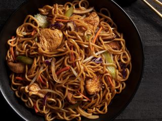 Фирменный Ло Мейн с креветками - DUET (470г)