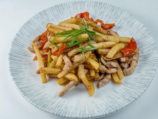 Фри с курицей