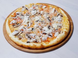 С курицей и грабами
