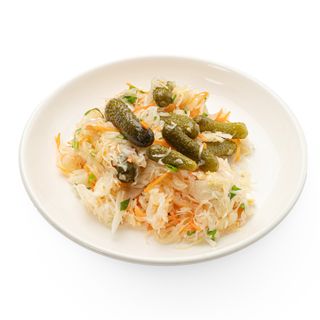 Салат капуста с корнишонами 200 гр