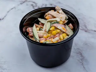 Салат с куриным филе