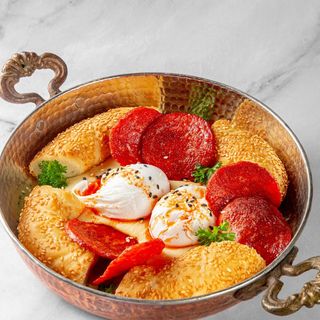 Мыхлама с колбасой и симитом