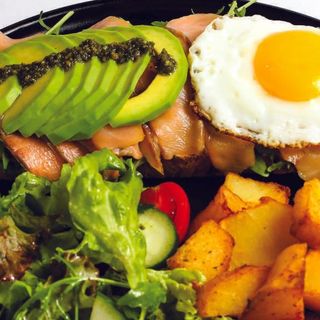 Сэндвич с  лососем