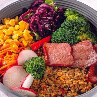 Боул с ростбифом