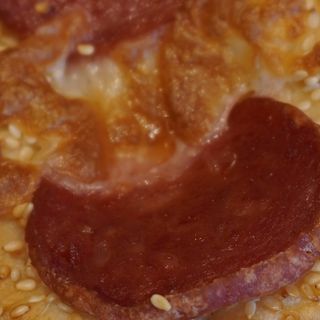 Симит с сыром и колбасой