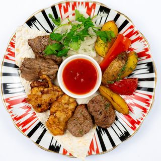 Мясное трио мангал