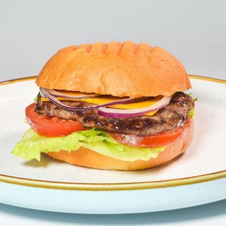 Бургер с жареным мясом (300 г)