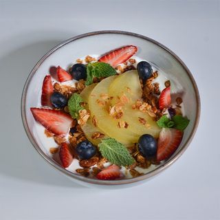 Гранола с греческим йогуртом