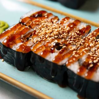 ролл Унаги-маки