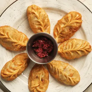 Манты жареные с тыквой и мясом 7шт(500г)