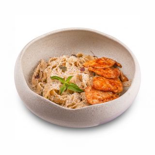 Фетучини с куриной грудкой на гриле 280гр