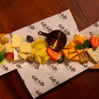 Сырное плато