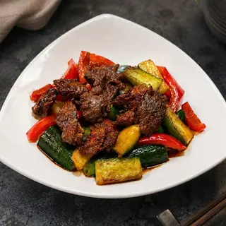 Салат Мясо по-пекински