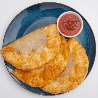 Чебуреки (2шт)