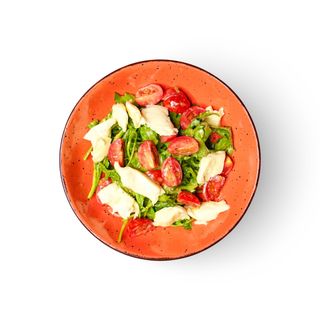 Руккола с моцареллой