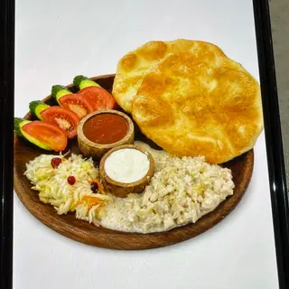 Сакский завтрак с курицей