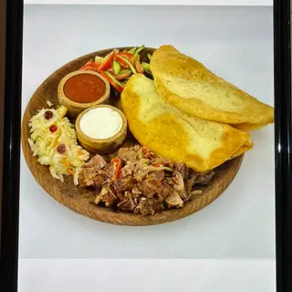 Сакский завтрак с говядиной
