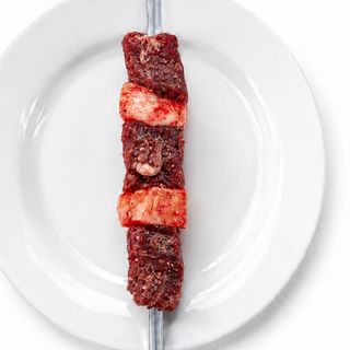 Шашлык из говядины (100г)