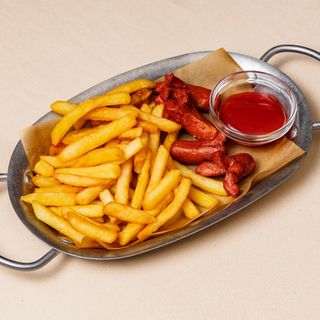 Фри с сосисками